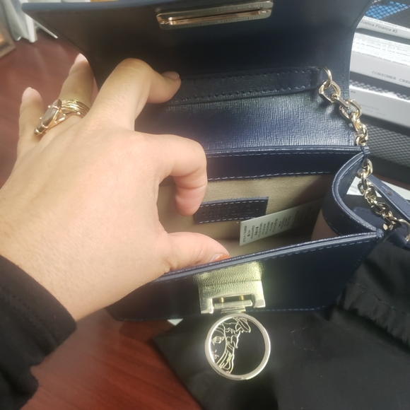 Versace collection - Picture 3 of 5